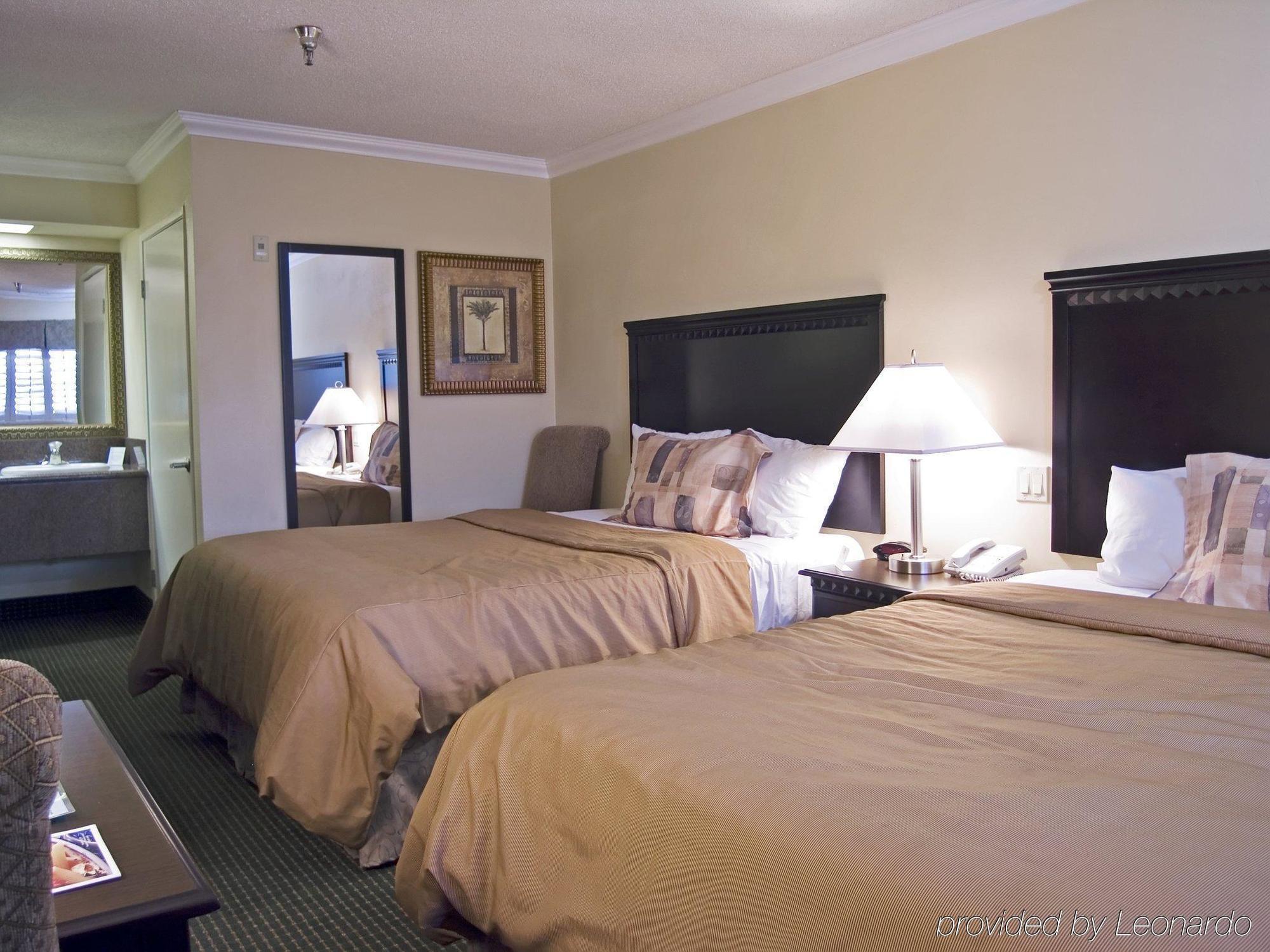 Travelodge By Wyndham Chatsworth Los Angeles Extérieur photo