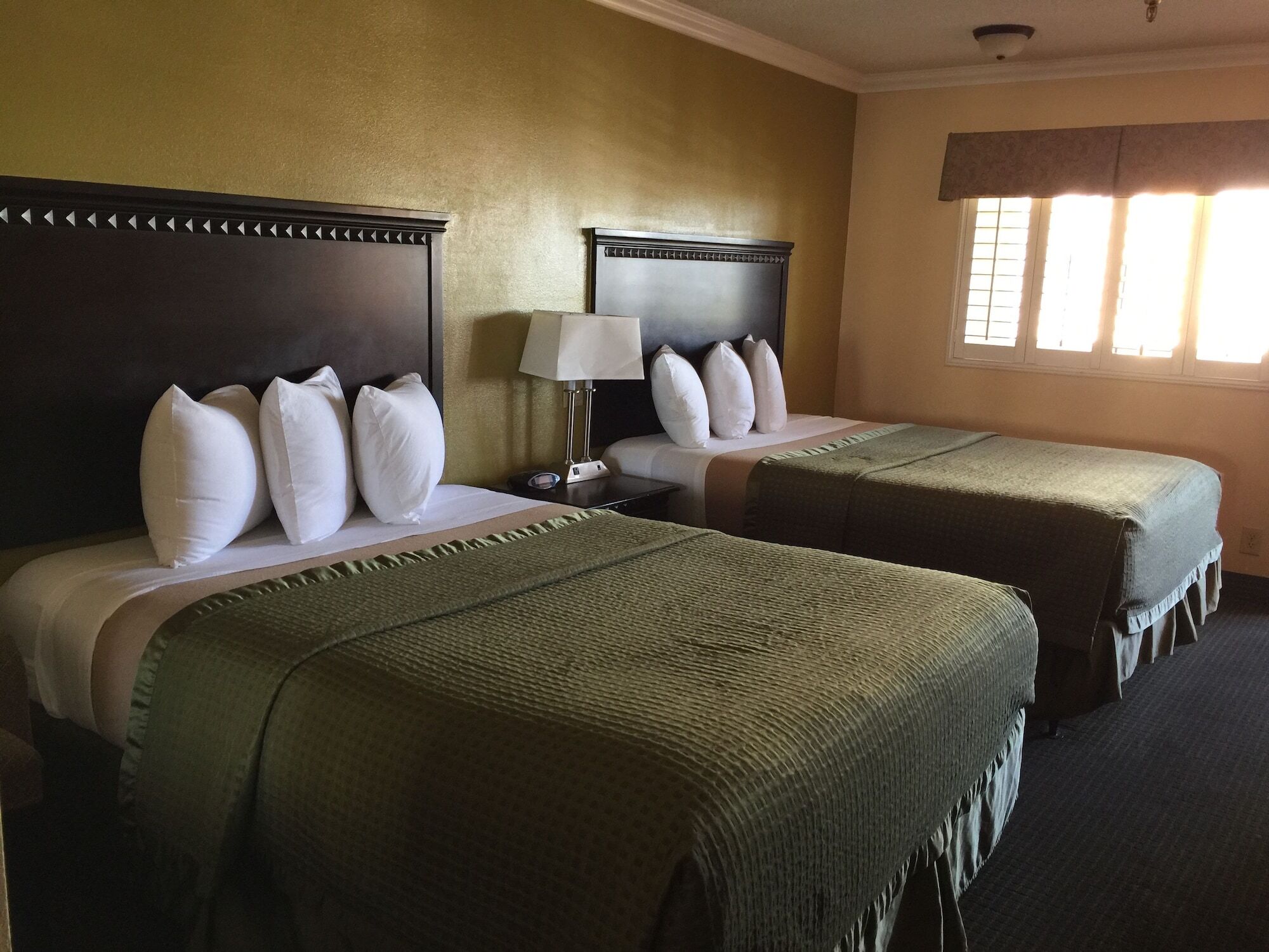 Travelodge By Wyndham Chatsworth Los Angeles Extérieur photo